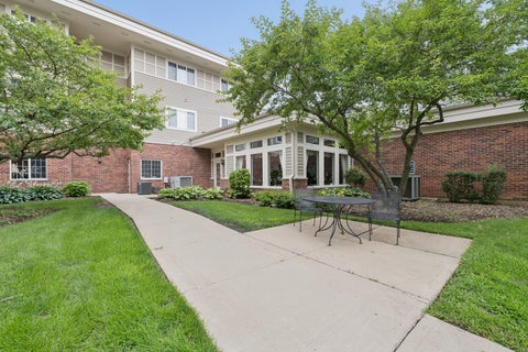 Tiny photo for 801 N MCLEAN Boulevard #136, Elgin, IL 60123 (MLS # 12608963)