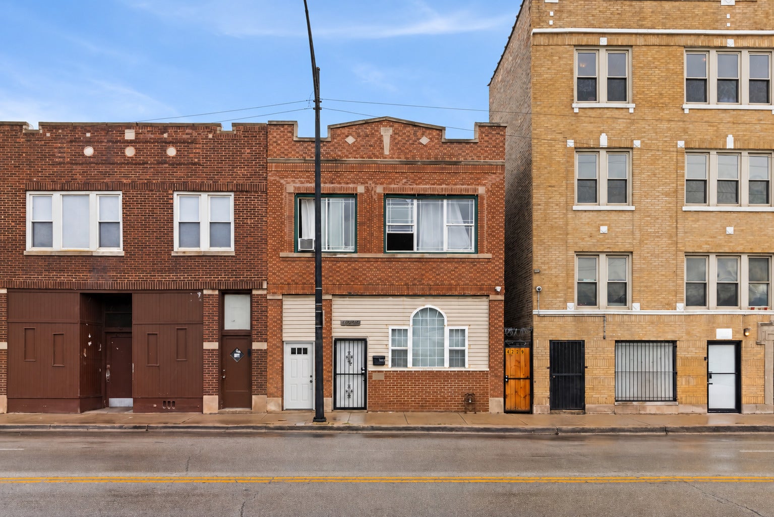 4229 W Division Street