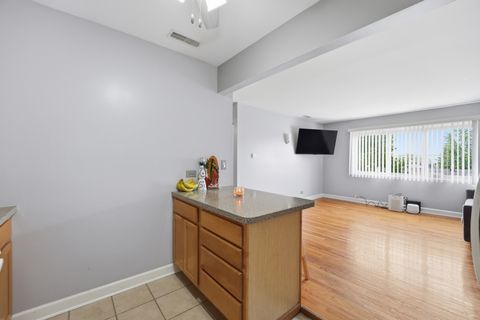 Tiny photo for 3846 25th Avenue #6, Schiller Park, IL 60176 (MLS # 12695211)