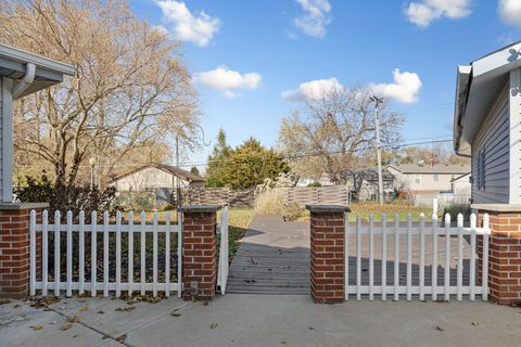 Tiny photo for 9446 Magnolia Avenue, Mokena, IL 60448 (MLS # 12518954)