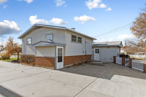 Tiny photo for 9446 Magnolia Avenue, Mokena, IL 60448 (MLS # 12518954)