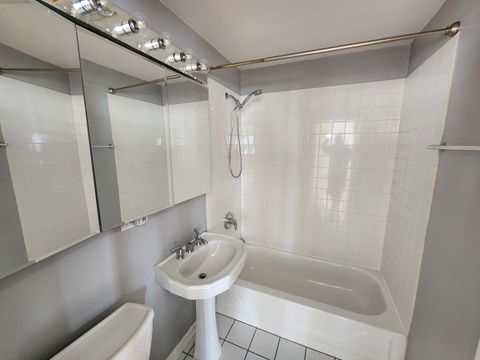Tiny photo for 7000 S East End Avenue #303, Chicago, IL 60649 (MLS # 12491251)