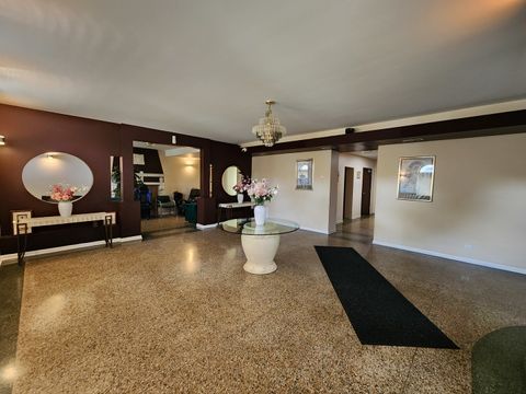 Tiny photo for 7000 S East End Avenue #303, Chicago, IL 60649 (MLS # 12491251)