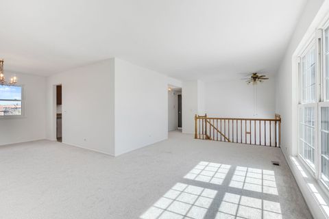 Tiny photo for 4 Lexington Court, Streamwood, IL 60107 (MLS # 12577583)