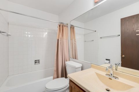 Tiny photo for 4 Lexington Court, Streamwood, IL 60107 (MLS # 12577583)