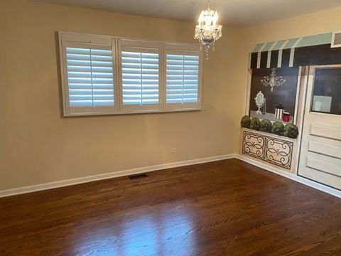 Tiny photo for 473 S Edgewood Avenue, Wood Dale, IL 60191 (MLS # 12591721)