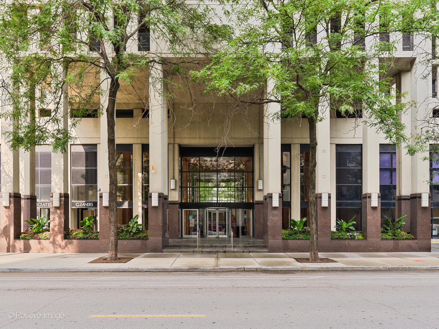 1122 N Clark Street 2609