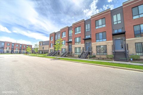 Photo of 1271 Catalina Court, Schaumburg, IL 60173 (MLS # 12653713)