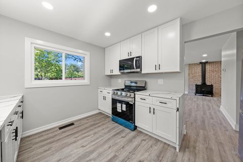 Tiny photo for 338 Farragut Street, Park Forest, IL 60466 (MLS # 12542093)