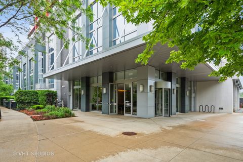 1841 S Calumet Avenue 1304 Chicago IL 60616