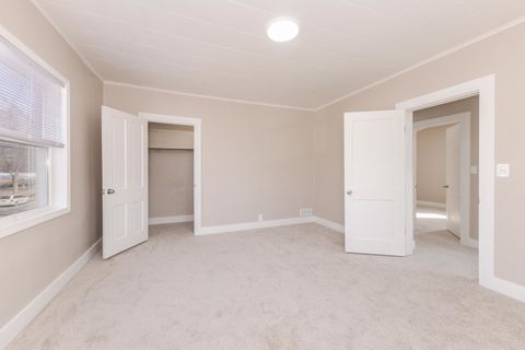 Tiny photo for 207 E Maple Street, Chatsworth, IL 60921 (MLS # 12565426)