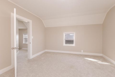 Tiny photo for 207 E Maple Street, Chatsworth, IL 60921 (MLS # 12565426)