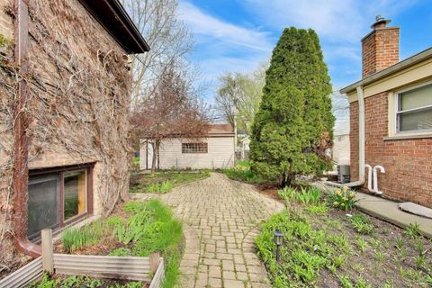 Tiny photo for Evanston, IL 60202 (MLS # 12623770)