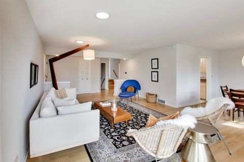 Tiny photo for Evanston, IL 60202 (MLS # 12623770)