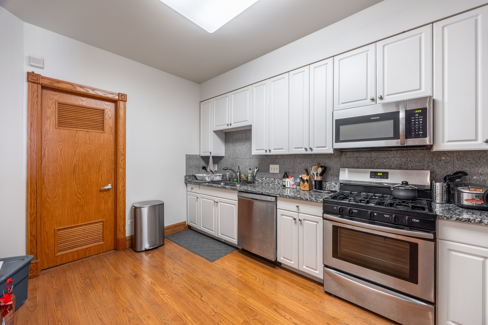 1162 W Grand Avenue 4F