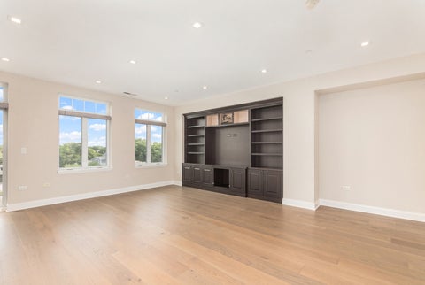 Tiny photo for 120 N Northwest Highway #405, Park Ridge, IL 60068 (MLS # 12773521)