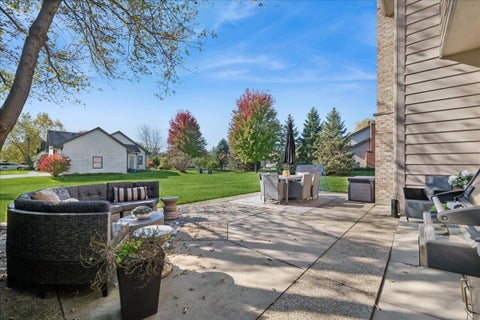 Tiny photo for 601 Bluestem Lane, Algonquin, IL 60102 (MLS # 12790448)