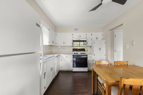 Tiny photo for 8810 W 140th Street #212, Orland Park, IL 60462 (MLS # 12643059)