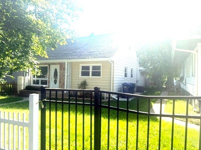 446 Washington Park