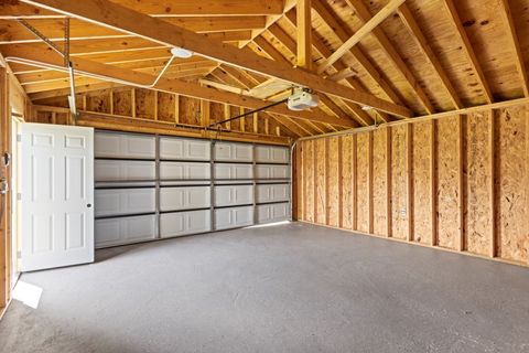 Tiny photo for 15355 7th Avenue, Phoenix, IL 60426 (MLS # 12417995)