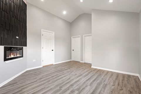 Tiny photo for 15355 7th Avenue, Phoenix, IL 60426 (MLS # 12417995)