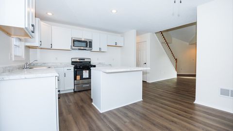 Tiny photo for 38 Rounds Road, Bloomington, IL 61704 (MLS # 12565257)