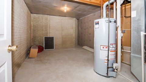 Tiny photo for 38 Rounds Road, Bloomington, IL 61704 (MLS # 12565257)