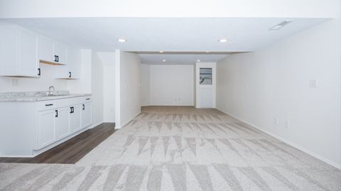 Tiny photo for 38 Rounds Road, Bloomington, IL 61704 (MLS # 12565257)