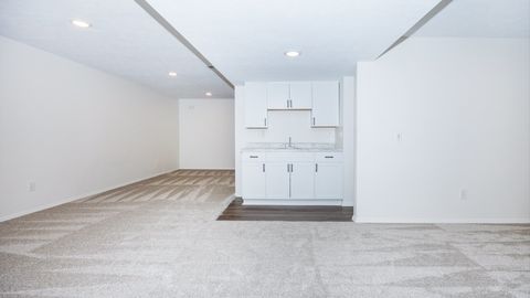 Tiny photo for 38 Rounds Road, Bloomington, IL 61704 (MLS # 12565257)