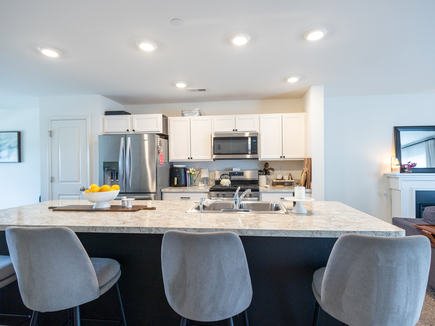 3807 Bissel Drive