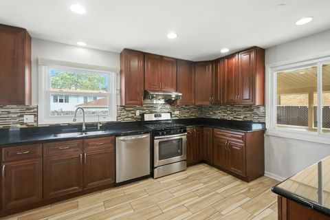 Tiny photo for 8929 Cherry Avenue, Morton Grove, IL 60053 (MLS # 12455643)