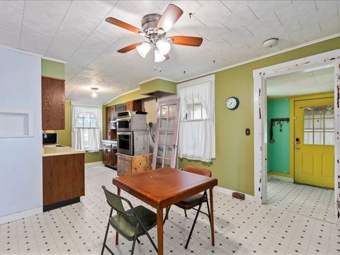 Tiny photo for 4804 NORTHWEST Boulevard, Davenport, IA 52806 (MLS # 12581884)