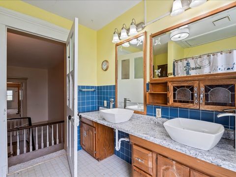 Tiny photo for 4804 NORTHWEST Boulevard, Davenport, IA 52806 (MLS # 12581884)