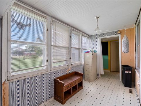 Tiny photo for 4804 NORTHWEST Boulevard, Davenport, IA 52806 (MLS # 12581884)