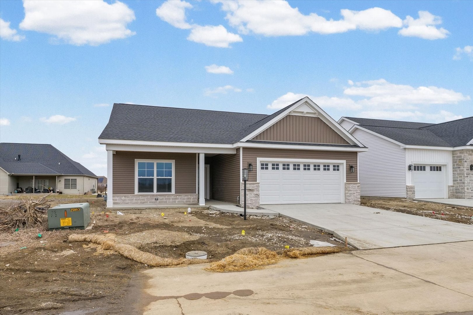 3902 Bay Circle