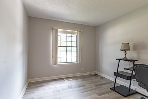 Tiny photo for 692 Hapsfield Lane #4B1, Buffalo Grove, IL 60089 (MLS # 12707205)