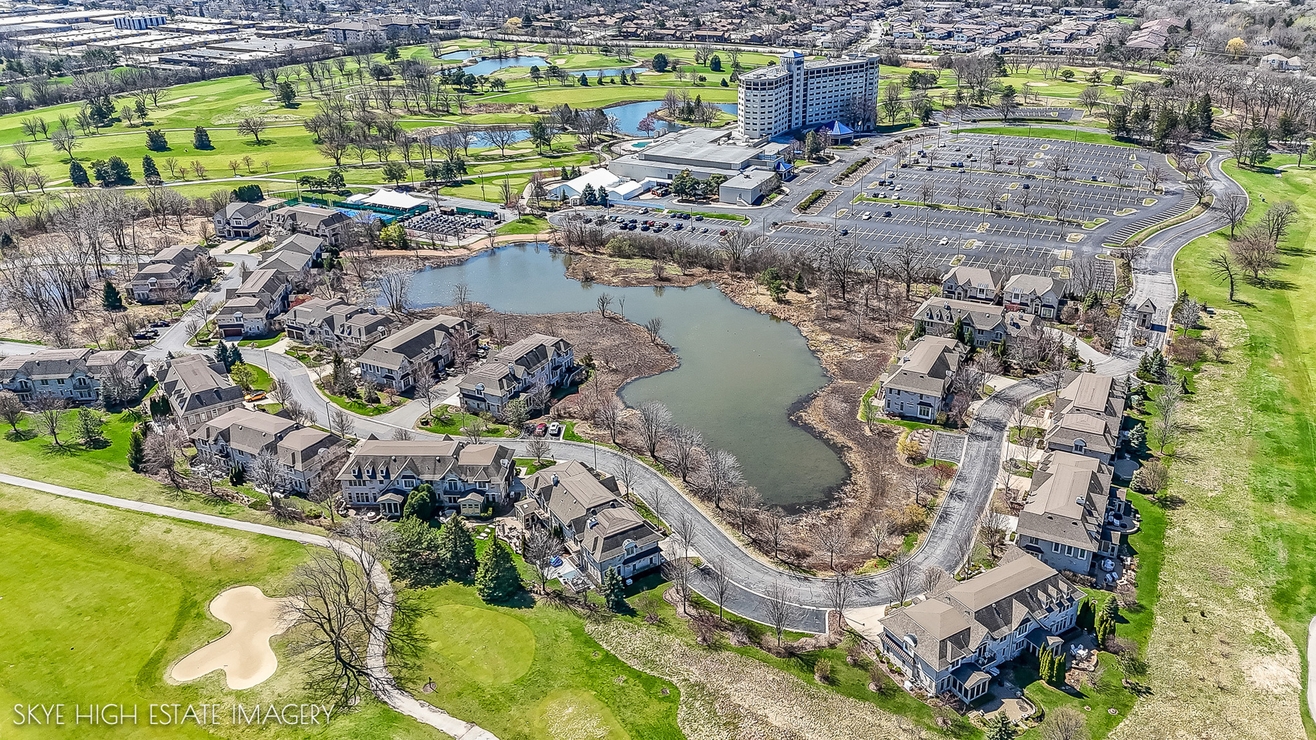 Oak Brook, Illinois, 60523, United States, 4 Bedrooms Bedrooms, ,4 BathroomsBathrooms,Residential,Active,2035151