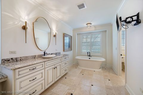 Tiny photo for 1 Willowcrest Drive, Oak Brook, IL 60523 (MLS # 12610888)