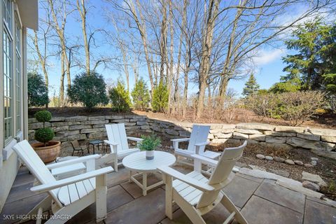 Tiny photo for 1 Willowcrest Drive, Oak Brook, IL 60523 (MLS # 12610888)