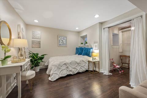 Tiny photo for 636 W Grace Street #1W, Chicago, IL 60613 (MLS # 12722002)