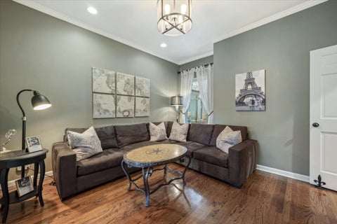 Tiny photo for 636 W Grace Street #1W, Chicago, IL 60613 (MLS # 12722002)