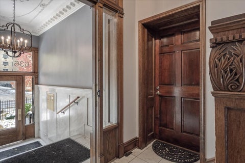 Tiny photo for 636 W Grace Street #1W, Chicago, IL 60613 (MLS # 12722002)