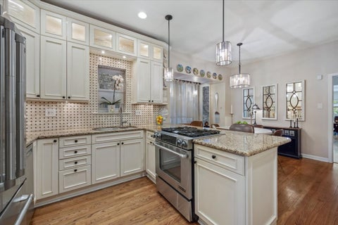 Tiny photo for 636 W Grace Street #1W, Chicago, IL 60613 (MLS # 12722002)