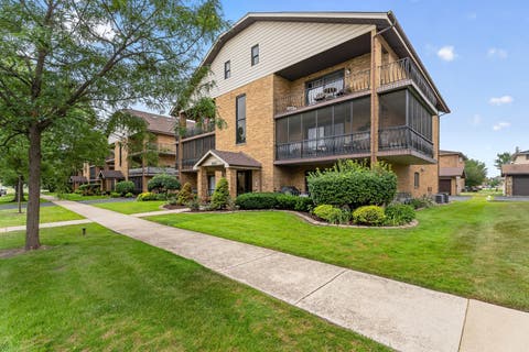 Tiny photo for 16820 81st Avenue #1N, Tinley Park, IL 60477 (MLS # 12715258)