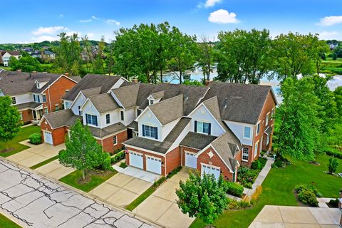 25 Harborside Way Hawthorn Woods IL 60047