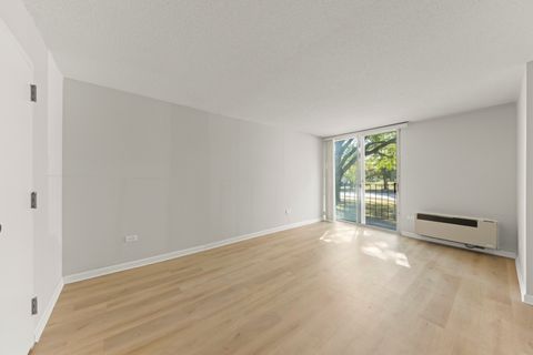 Tiny photo for 1150 E Jackson Street #1A, Lombard, IL 60148 (MLS # 12485981)