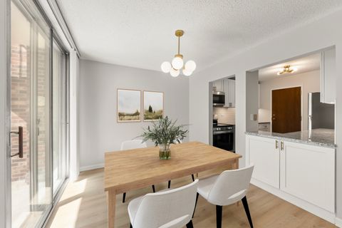 Tiny photo for 1150 E Jackson Street #1A, Lombard, IL 60148 (MLS # 12485981)