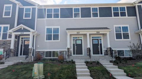 527 Red Oak Circle 2202 Volo IL 60020