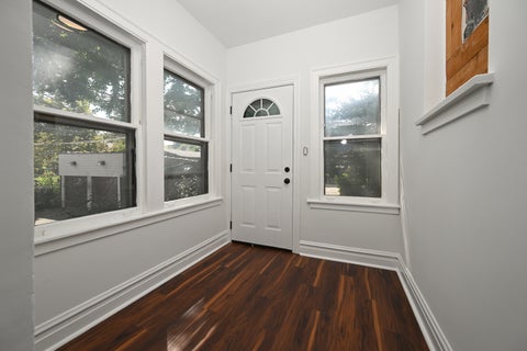 Tiny photo for 2619 W Farwell Avenue, Chicago, IL 60645 (MLS # 12798226)
