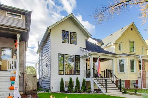 Tiny photo for 4438 N Spaulding Avenue, Chicago, IL 60625 (MLS # 12503068)